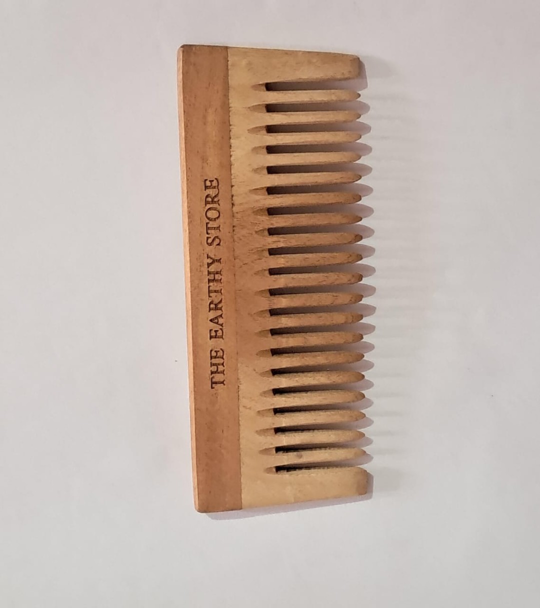 NEEM WOOD  COMB ( DE -TANGLER )